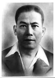 William Chow Sing 1883 -1946. William Chow Sing Snr: 1883 -1946. Mother said that in 1911, when the Manchu dynasty was overthrown, he cut off his pigtail, ... - William-Chow-Sing
