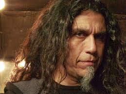 Slayer frontman Tom Araya refused to appear with Metallica, Megadeth and Anthrax on the Big 4 live jam of Am I Evil because he doesn&#39;t think the song ... - n2204araya