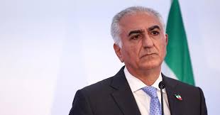 فراخوان شاهزاده رضا پهلوی: پنج‌شنبه و جمعه ۸ شب همه از خیابان‌ها و خانه‌ها شعار سر بدهید