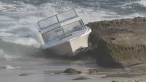 Nine Migrants Detained After Boat Washes Up in La Jolla