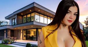 Karely Ruiz deja atrás el robo y sorprende al presumir su nueva casa