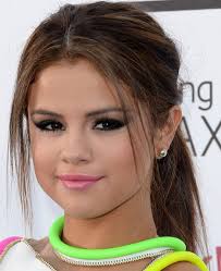 Résultat de recherche d'images pour "selena gomez"