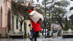 Lluvias fuertes, frío intenso, niebla y viento azotarán el miércoles a estas entidades
