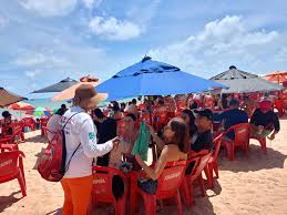 ‘Amigos da Praia’ da Emlur leva ações educativas com tenda itinerante para o Bessa