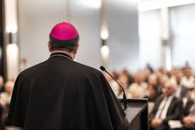 Religiosos católicos ganham destaque em eventos seculares e ampliam presença cultural