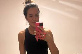 "Frühstücksfernsehen"-Moderatorin Martina Reuter zeigt krassen Vorher-Nachher-Vergleich