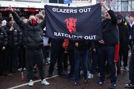 Man Utd protesters demand change from Ratcliffe and co