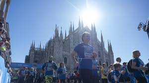 Domenica torna la Stramilano: i tre percorsi e le strade chiuse. Eccome come muoversi