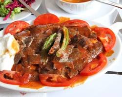 優格番茄烤肉 İskender kebap的圖片