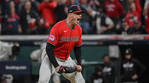 Cade Smith's four-out save in Game 3 - MLB.com