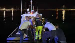 Fisherman rescued after hours in the sea off Mazara del Vallo