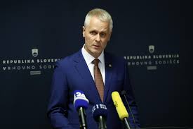 Predsednik vrhovnega sodišča in generalna državna tožilka kritično do zakona o SKOK-u