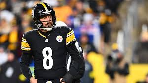 Aaron Rodgers Calls Out Steelers WRs After "Boo-Worthy" Performance