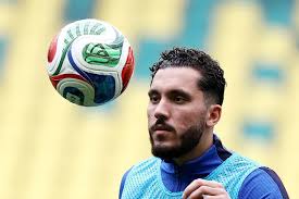 Swagger or overconfidence? Midfielder says 🇫🇷 will crush everyone