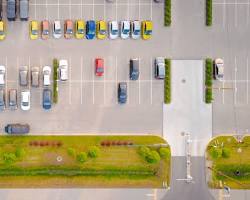 Imagem de Demarcação de estacionamento em shopping center