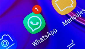 „Туристът“ в чата: Нова измама залива WhatsApp и Viber