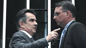 PP e União Brasil declaram apoio a Flávio no 2º turno