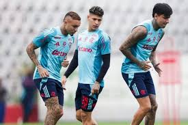 Grêmio abre negociações para repatriar Everton Cebolinha e conta com desejo de saída do Flamengo