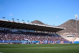 Pina y Graham asaltan el Artés Carrasco