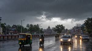 Rains continue in South India, Delhi-NCR in for a stormy surprise on Tuesday