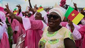 Thousands celebrate open-air Mass with Pope Leo XIV in Cameroon