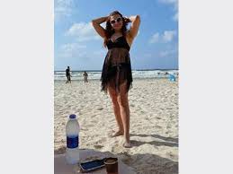 תוצאת תמונה עבור عربيات بالمايوه