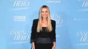 Candace Cameron Bure's Love Story & Mary-Kate and Ashley Olsen's Rare Appearance