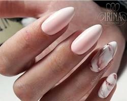 Image de Pink Almond Nails with Marble Effect