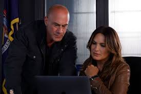Christopher Meloni and Mariska Hargitay: A Deep Dive into Their On-Screen and Off-Screen Chemistry