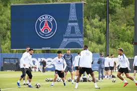 Après le centre d'entraînement, Poissy pousse pour accueillir le nouveau stade du PSG — L'Équipe