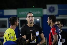 ¡Polémica en el Clausura! ¿Quiénes arbitran los partidos clave?