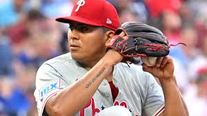 Suarez pitches 5 shutout innings to lead Phillies to 5th straight win