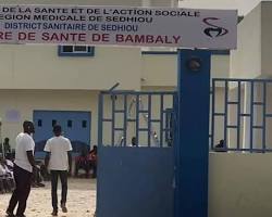 Hình ảnh về Sadio Mane at his hospital in Bambali, Senegal