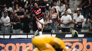 Golazo de Gonzalo Plata en la vapuleada de Flamengo vs. Atlético Mineiro