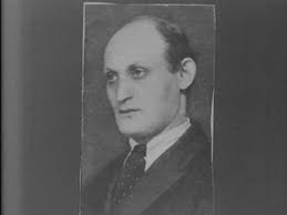 Studio portrait of Yiddish writer Israel Joshua Singer. - yivovd_39645