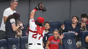 Travis Bazzana's 1st walk-off home run caps Guardians comeback win