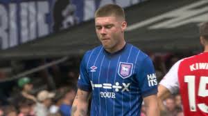 Leif Davis Red Card for "Nasty" Tackle on Bukayo Saka