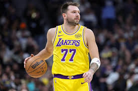 Lakers y Cavaliers: El incidente de Luka Dončić en el encuentro con el equipo de Cueva