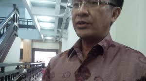 Deputi Bidang Promosi Penanaman Modal BKPM, ‎Himawan Hariyoga ,saat memberi keterangan kepada wartawan, di kantor Gubernur Sulsel, Rabu (23/4/2014). - himawan-hariyoga