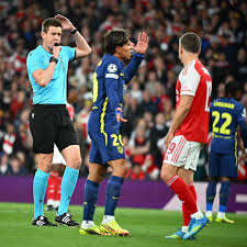 arbitre de football