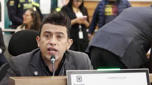 Concejal Fuchi convocó a reunión del gremio motero: uno de los puntos a tratar será recolección de firmas para la revocatoria del alcalde Galán