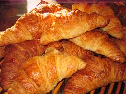 Image result for ‫طريقة عمل الكروسان‬‎