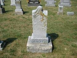 Gertrude Charlotte Knoth (1901 - 1910) - Find A Grave Memorial - 37130424_124243476894