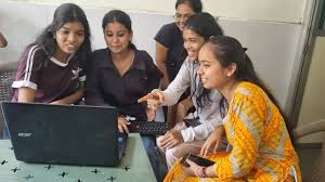 अज़ीम प्रेमजी फाउंडेशन छात्रवृत्ति: 37,000 लड़कियों को ₹30,000 प्रति वर्ष! - Imagen principal del artículo