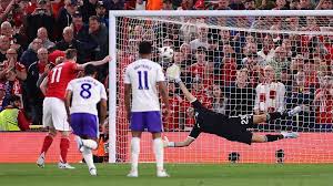 Nottingham Forest vs Aston Villa LIVE: Europa League latest score, commentary, stats & updates