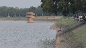 चंडीगढ़ में भीषण गर्मी: दिन-रात के तापमान में महज 7 डिग्री का अंतर, सुखना लेक में पानी का स्तर गिरा