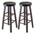 Round bar stools