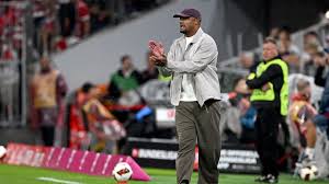 Eine Blamage als Warnung: Bayerns Pokal-Auftakt in Osnabrück — BR