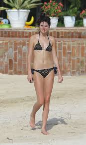 Kết quả hình ảnh cho kendall jenner bikini