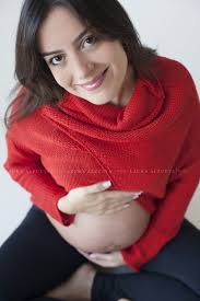 Envie você também seu relato sobre a experiência incrível de ser mãe pela primeira vez. Fotos: www.lauraalzueta.com.br. Natasha veste Maria Barriga Moda ... - Natasha_book-gravida-681x1024